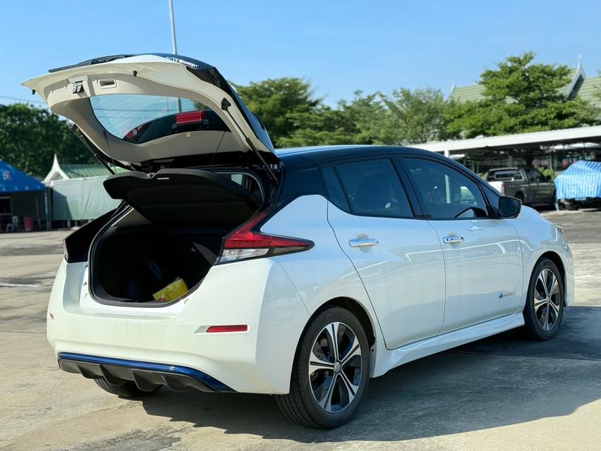 Nissan LEAF EV 100% ปี 2019  11