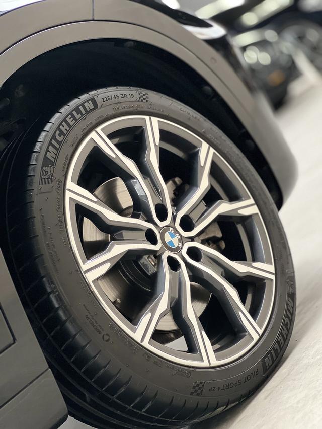BMW X1 sDrive20D M Sport 8
