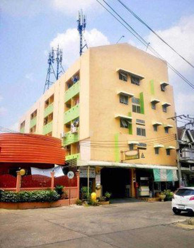 รูป A-0024   ขายด่วน อพาร์ทเม้นท์ 5 ชั้น ใน อ.เมืองนนทบุรี จากถนนสามัคคี เข้าซอยเพียง 1 กม. ใกล้ โรงเรียนเบญจมราชานุสรณ์ 2