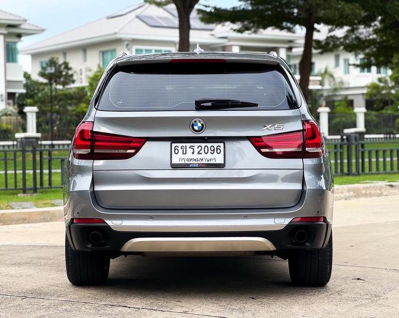 รหัสรถ AVA2096 🆕 BMW X5 sDrive25d F15 ดีเซลล้วน ปี 2017 ออฟชั่นเต็ม สภาพสวยมาก ใช้งานน้อย  3