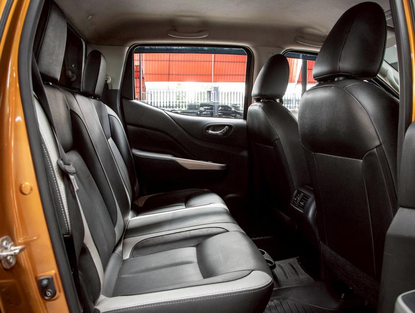 NISSAN NAVARA NP300 2.5 CALIBRE Sportech DOUBLECAB 2016 10