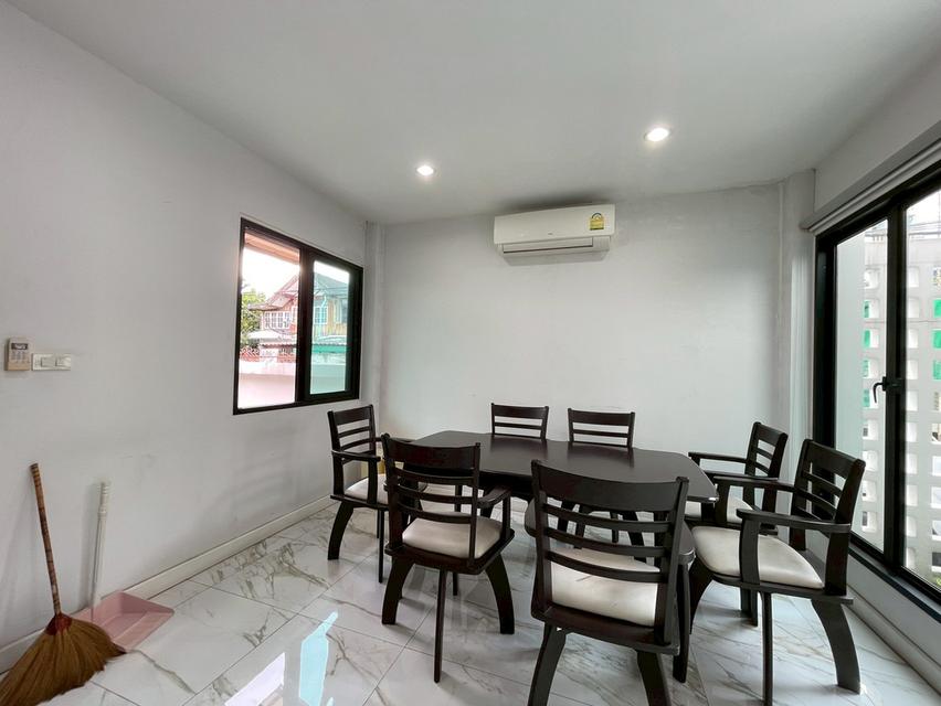 ขาย ทาวน์ โฮม 3ชั้น ลาดพร้าว 18 แยก 4 พื้นที่ 33ตารางวา  17