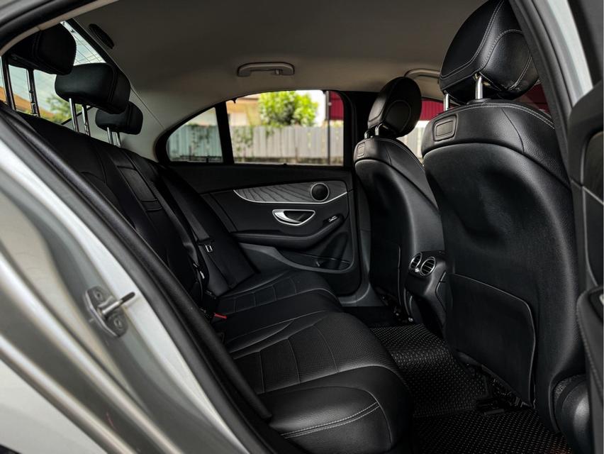 รหัสรถ WRT3214 2017 BENZ C-CLASS, C350e AVANTGARDE  15