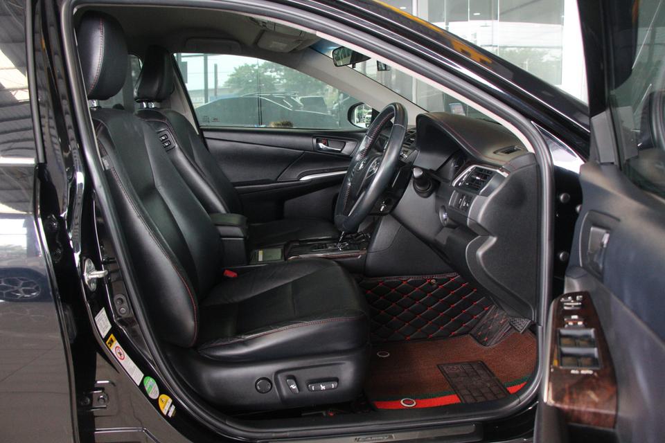 Toyota Camry 2.0G Extremo  7