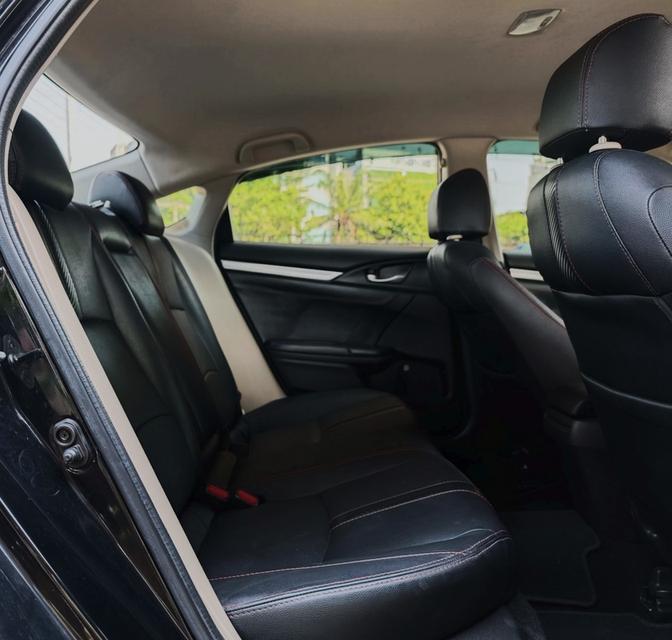 Honda Civic FC 1.8 E รถปี 2019 จดทะเบียนปี 2021 รูปที่ 13