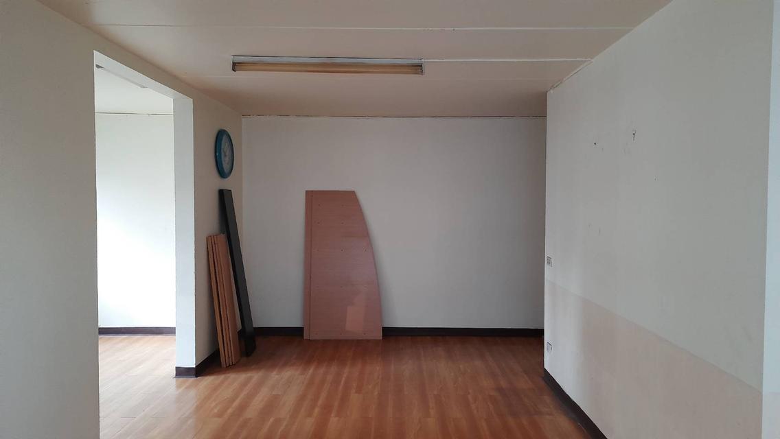 ขายป๊อปปูล่าคอนโด คอนโดเมืองทองธานี อาคาร C7 ชั้น5 ห้อง 41 ตรม. มีระเบียง 3