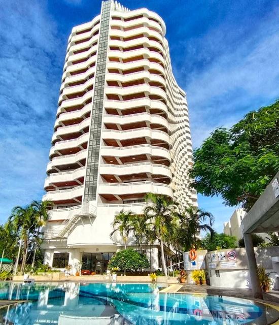 สยามเวเนเซีย 1.8 กม. ถ.เพชรเกษม หาดชะอำ ให้เช่าบ้านเดี่ยวชั้นเดียว 80ตร.วา. 280ตร.ม. พร้อมเฟอร์ฯ ติดทะเล ร่มรื่น 3 นอน 2 4