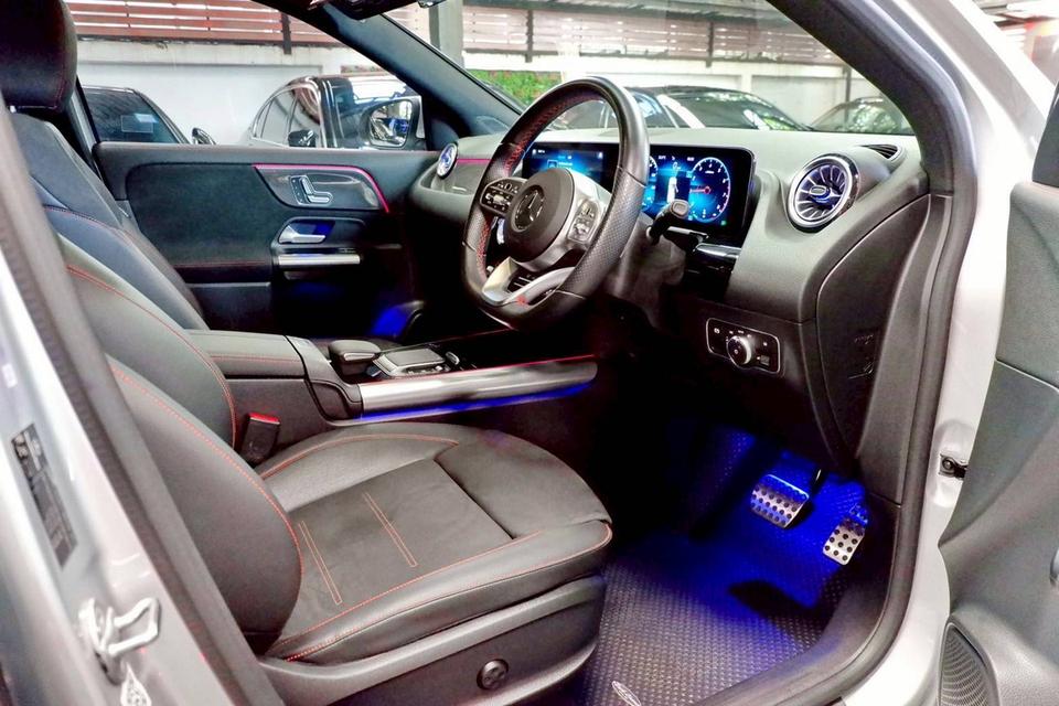 Mercedes Benz GLA200 AMG Dynamic ปี 2021 7