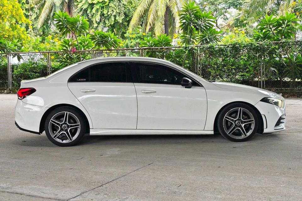 2020 Mercedes-Benz A200 1.3 AMG Dynamic AT รถบ้านมือเดียว สภาพดีมาก รุ่นท็อปสุด ออปชั่นเต็ม รูปที่ 4
