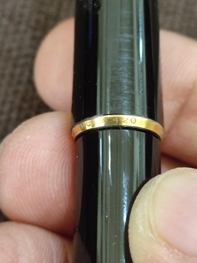 ปากกา หมึกซึม Montblanc รุ่น Vintage 1970's Montblanc 420 Black with Gold Trim 14k 585 Nib F Piston Filler Mechanical System Fountain🇩🇪 Pen รูปที่ 5