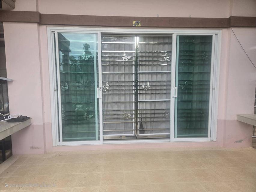 บ้านชั้นเดียว หมู่บ้านกรีนเมาเท่น 2