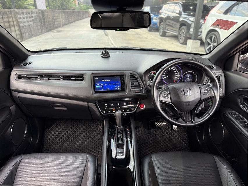 รหัสรถ WRT6332 📌 HONDA HR-V 1.8 RS ปี2018 จด 2019 รุ่นTopสุด ชุดแต่งRS 6