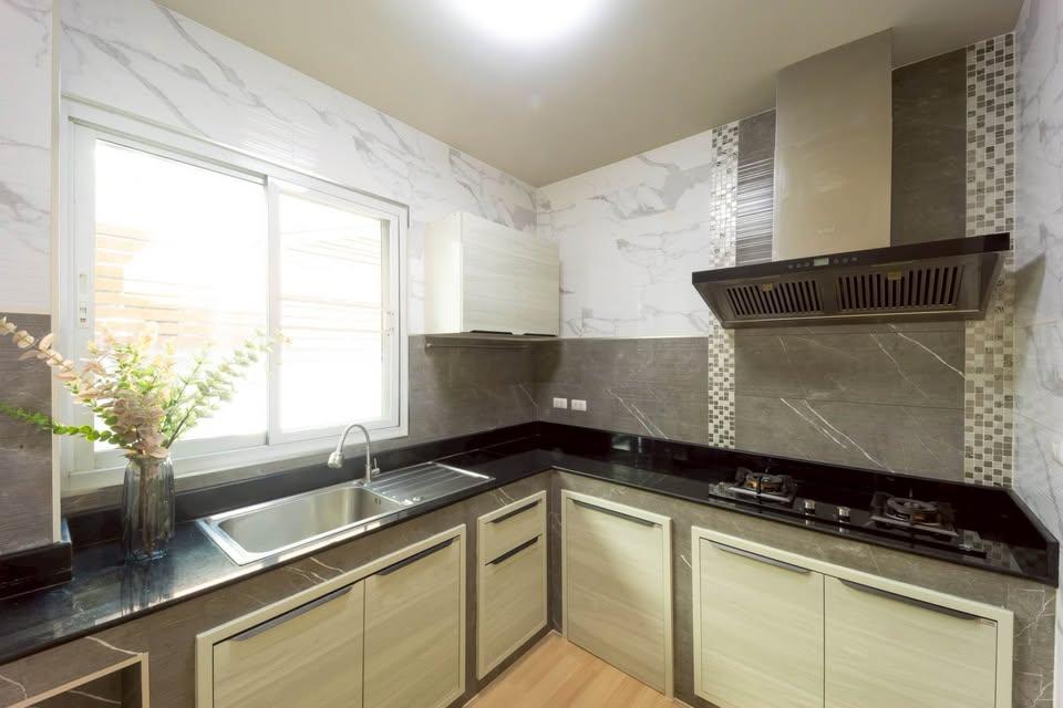 ขายบ้านเดี่ยวพร้อมอยู่ หมู่บ้านบารานีเรสซิเดนซ์ รังสิต คลอง3 ทำเลดีเดินทางสะดวก ถนนเลียบคลองสาม ปทุมธานี. 5