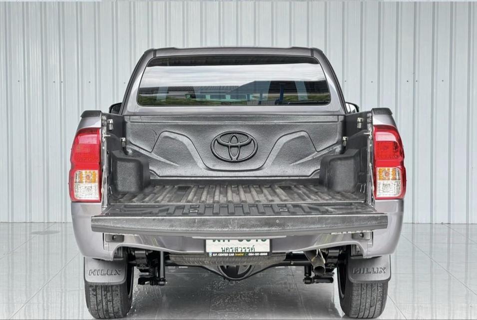 Toyota Hilux REVO 2.4J Smart cab ดีเซล เกียร์ธรรมดา ปี2018 10