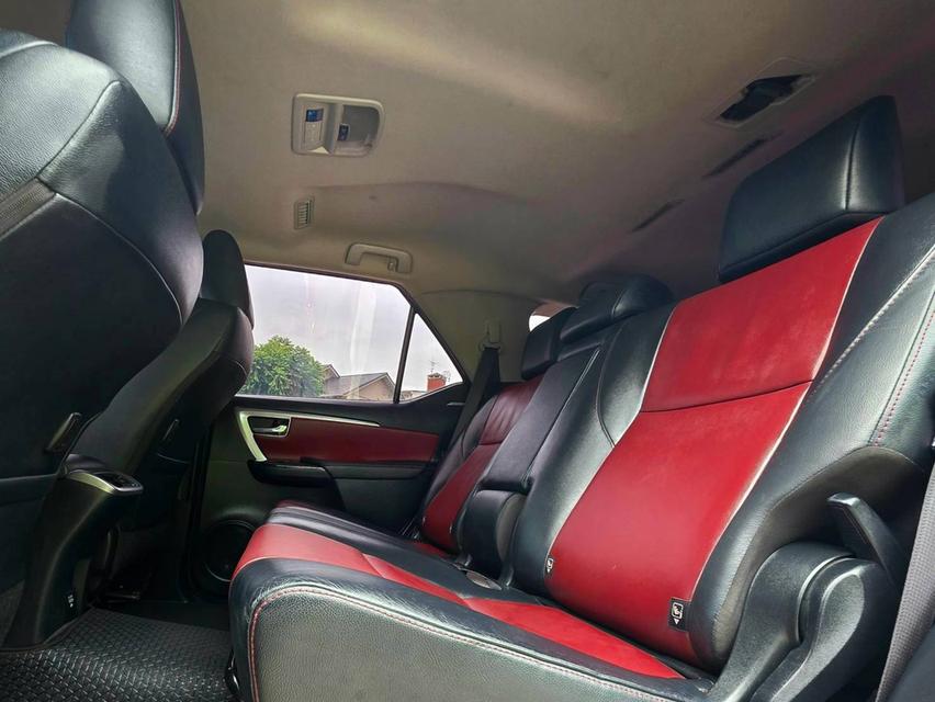 รหัสรถ PEAT626 💎 TOYOTA FORTUNER 2.8 TRD Sportivo ปี 2017 รูปที่ 16