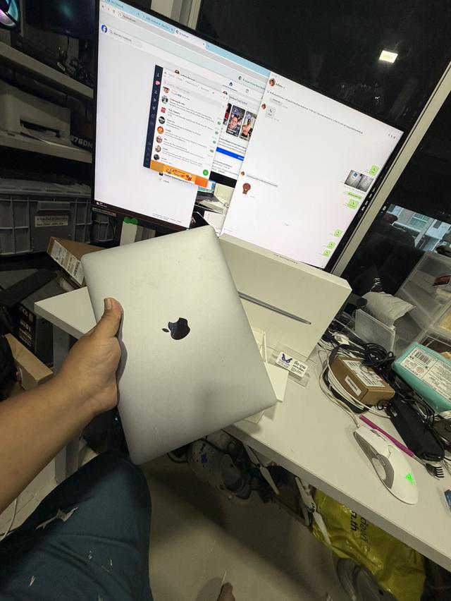 MacBook Air M1 (2020)  สี (Space Grey) เน้นใช้ทำงาน ความจุ Ram8 Ssd 256GB  ราคาจบๆ 11,590.- เครื่องสุดท้ายมาไวไปไว