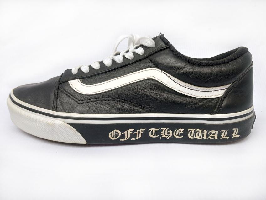 VANS รองเท้าผ้าใบมือสอง สภาพเหมือนใหม่ จัดส่งฟรี! เก็บปลายทาง 7