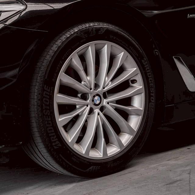 รหัสรถ 67GG2662 BMW 520d Luxury Limousine G30 ปี2017 8