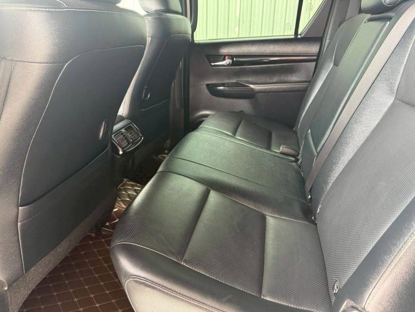 Toyota Revo 2.4Rocco ปี20 13