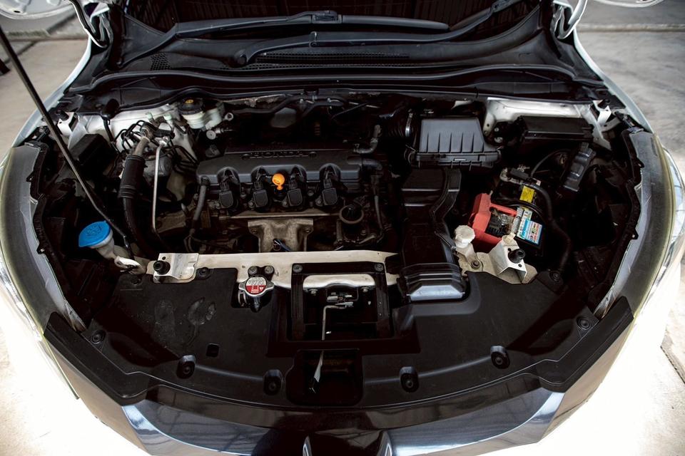 2016  honda HRV 1.8 e l เครดิตดีฟรีดาว 11
