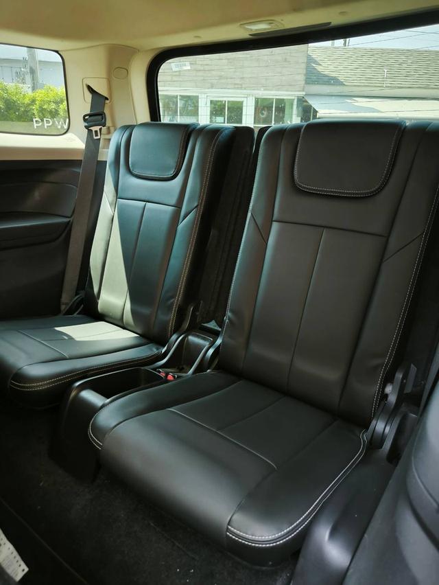 Isuzu MU-X 3.0 ONYX NAVI DVD A/T 6