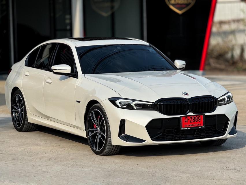 รหัสรถ MCA2889 BMW 330e M Sport LCI 2023