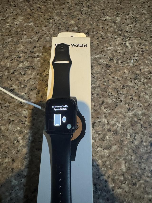 ขายApple Watchซีรี่4สีดำ44MMสภาพสวยๆใช้งานดีถูกมากก