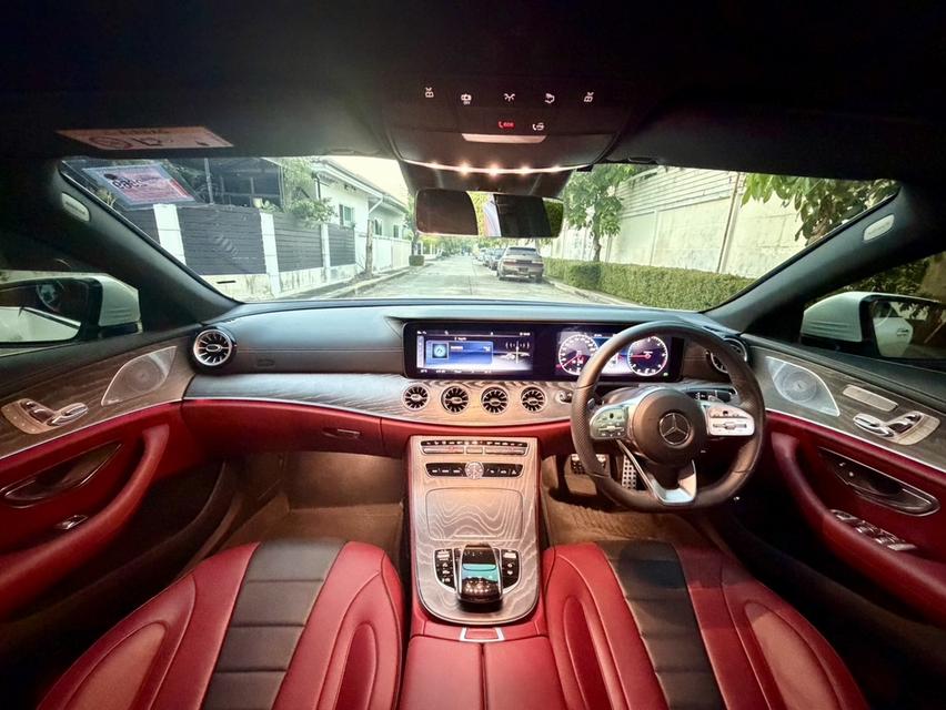 Mercedes-Benz CLS300d AMG Dynamic รูปที่ 3