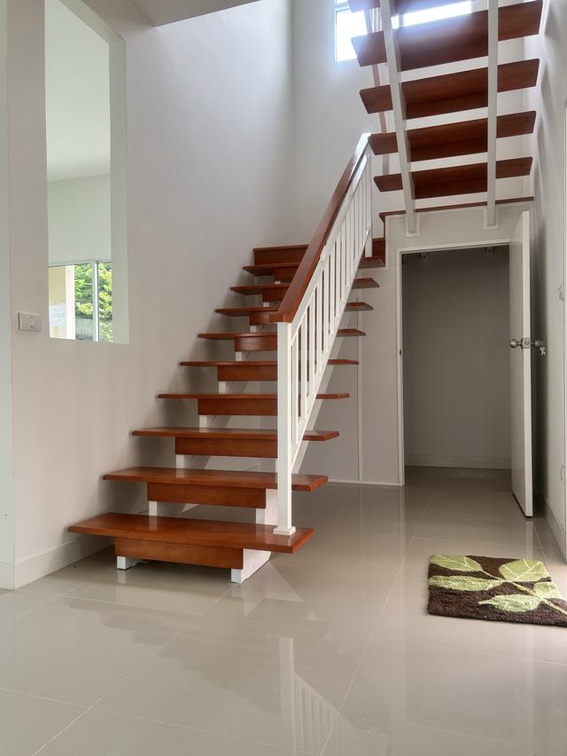 บ้านเดี่ยว ใหม่ 58 วา แปลงมุม จัดสวนให้ ปั้มแทงค์แอร์ ติดให้ ใกล้เมกะ-สวนหลวง ร.9 ติดต่อ เล็ก 0852246165 5