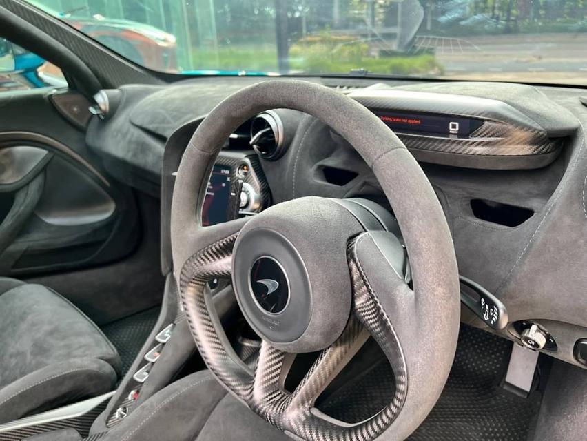 Mclaren 765 LT Coupe ปี 2021 15
