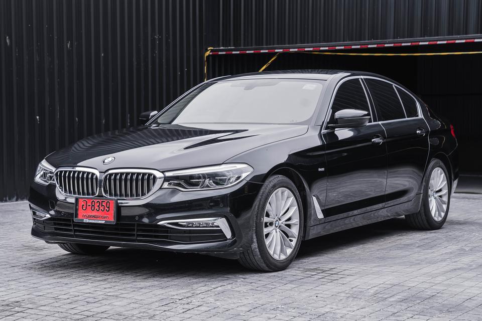 รหัสรถ 67GG2585 BMW 520d Luxury Limousine G30 ปี2017