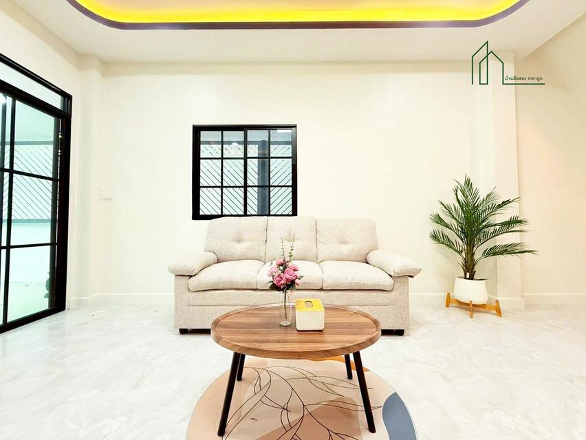 หมู่บ้านอินทราวิว ถนนนิมิตใหม่ มีนบุรี  มุมสวย  7