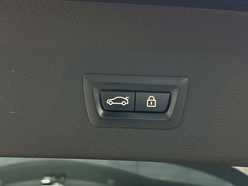 รหัสรถ WMT5516 📌BMW X1 2.0 SDrive18d M Sport ปี 2017 รูปที่ 18