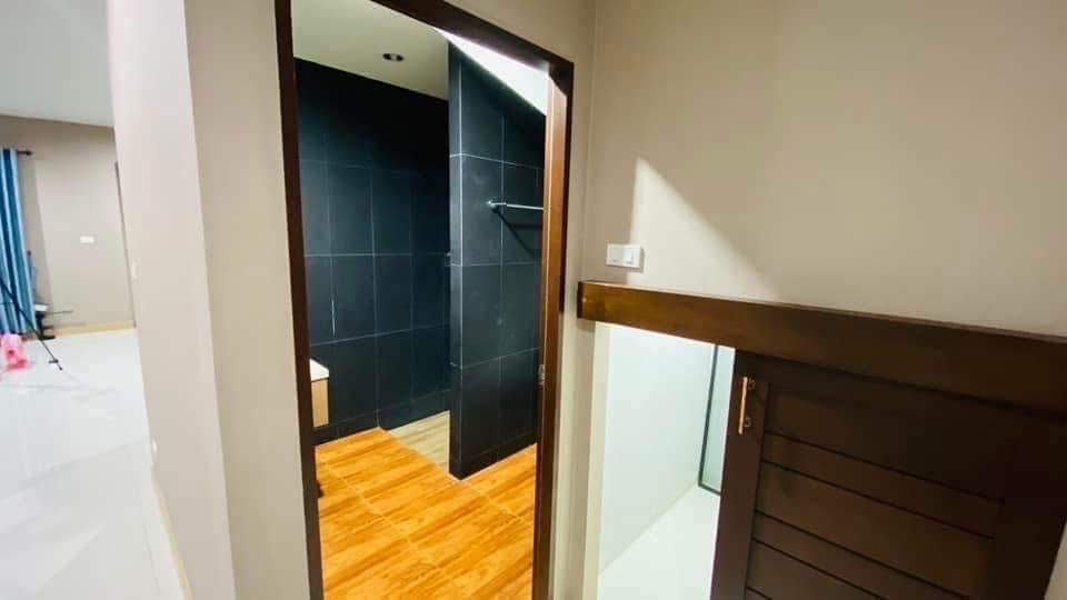 ขายบ้านทาวน์โฮมโครงการท่าศาลามิดทาวน์ ทำเลใจกลางท่าศาลา ใกล้ ม.วลัยลักษณ์ 9