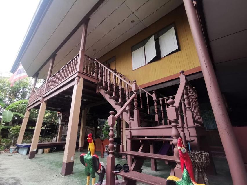 บ้านเดี่ยว 2 ชั้น พร้อมที่ดิน ติดริมน้ำ ใกล้เซ็นทรัลพระรามที่ 2 4