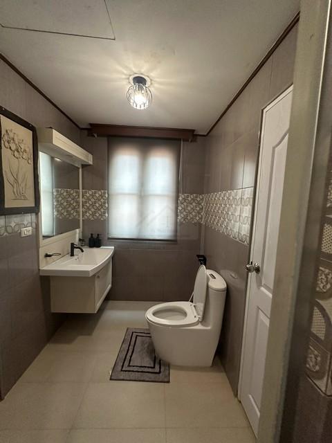 ให้เช่าบ้านเดี่ยว โครงการ ลัดดารมย์ วัชรพล รัตนโกสินทร์ รีโนเวทใหม่ ติดทางด่วนสุขาภิบาล 5 14