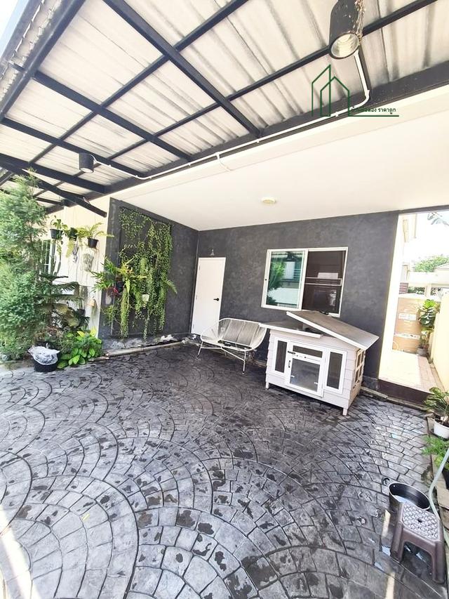 บ้านแฝด 2 ชั้น หลังมุม J Villa สุขุมวิท – แพรกษา เมืองสมุทรปราการ  2