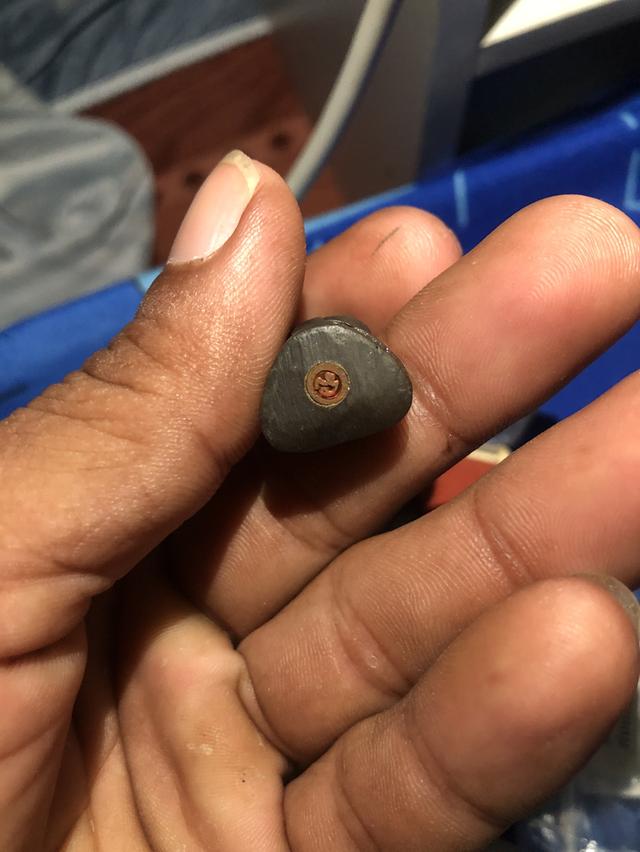 หลวงปู่ดุลย์  ถ้าใครสนใจโทรเบอร์หรือโทรเลยมาย