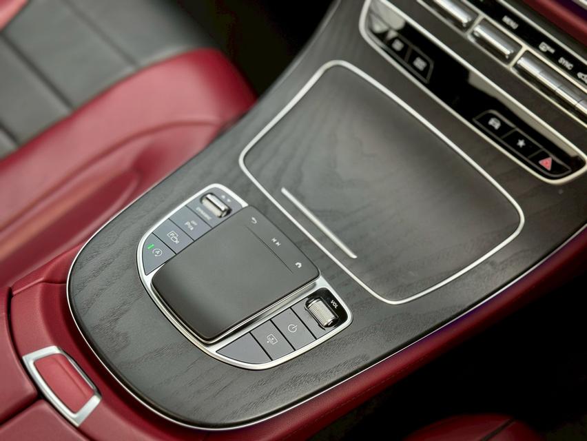 Benz CLS220d AMG 2022 รูปที่ 12