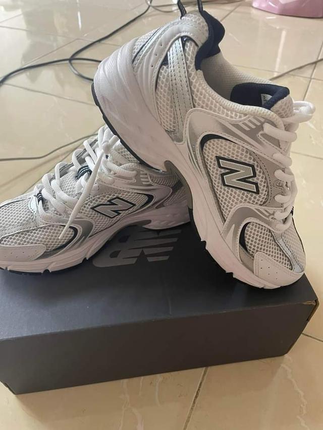 ปล่อย New Balance MR530SG 1