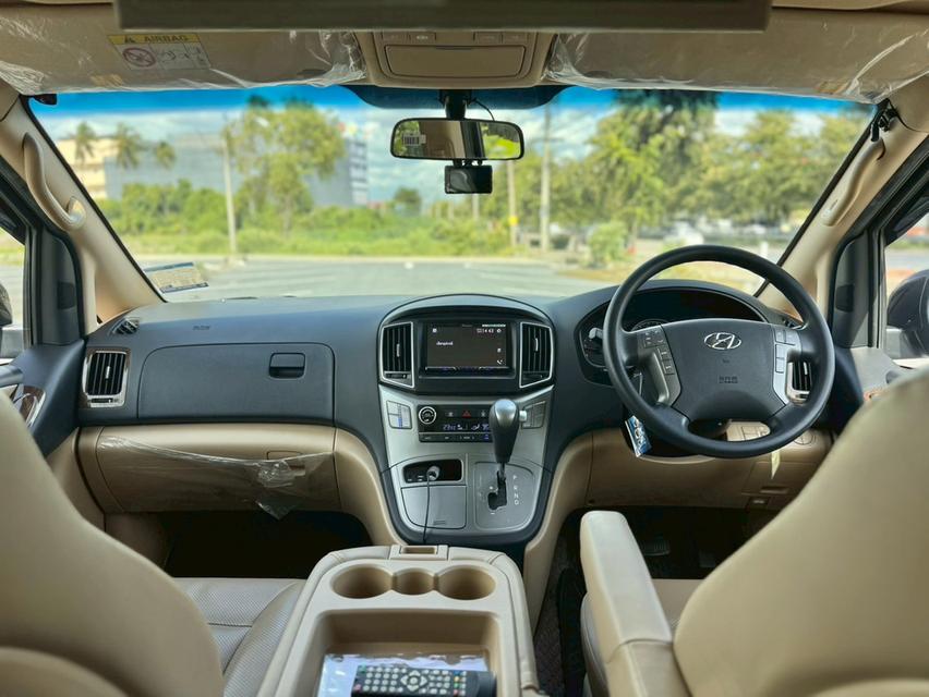 Hyundai H1 2.5 Elite (Minorchange) 2019 สีน้ำตาล ออโต้  14