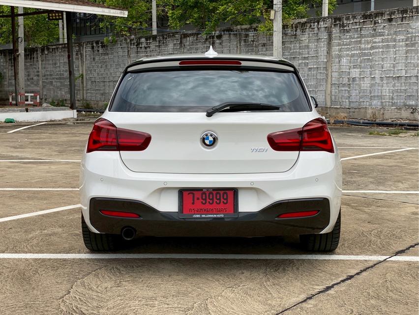 รหัสรถ PBG9999 BMW118i M Sport ปี 2018 8