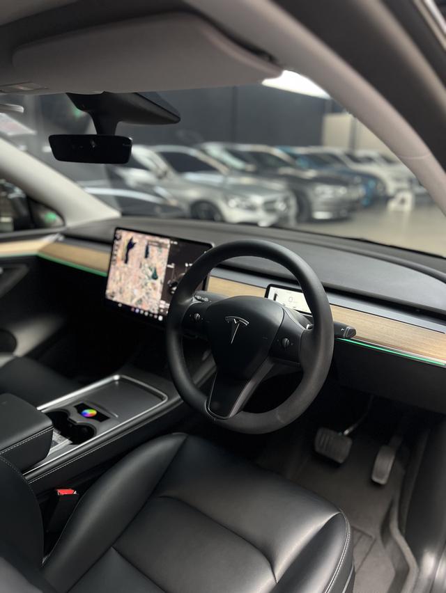 2023 Tesla Model Y Long Range 5