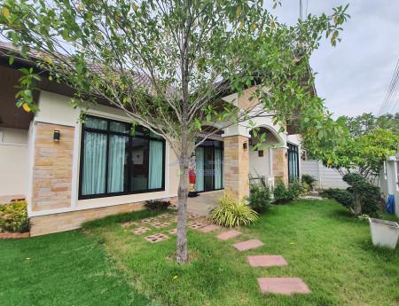 ขาย บ้านเดี่ยว Pool Villa แถมทองคำแท่ง 5 บาท หมู่บ้านแสนมณี สัตหีบ ชลบุรี 150 ตรม 162 ตรว Single storey furnished house