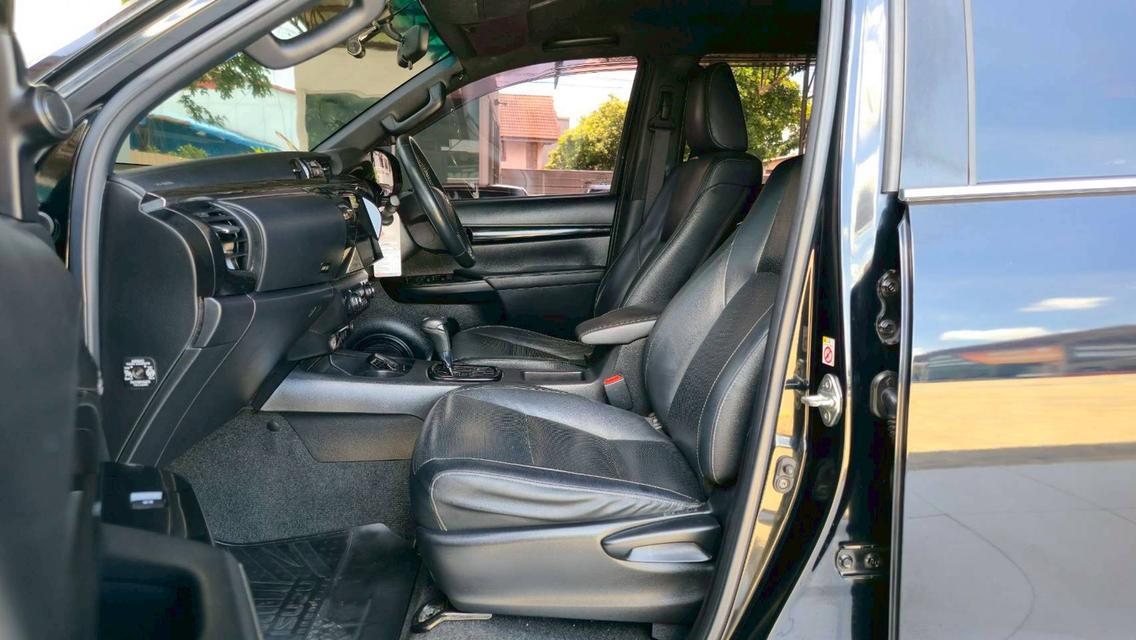 Toyota Revo 2.8 G Prerunner A/T ปี2018 15