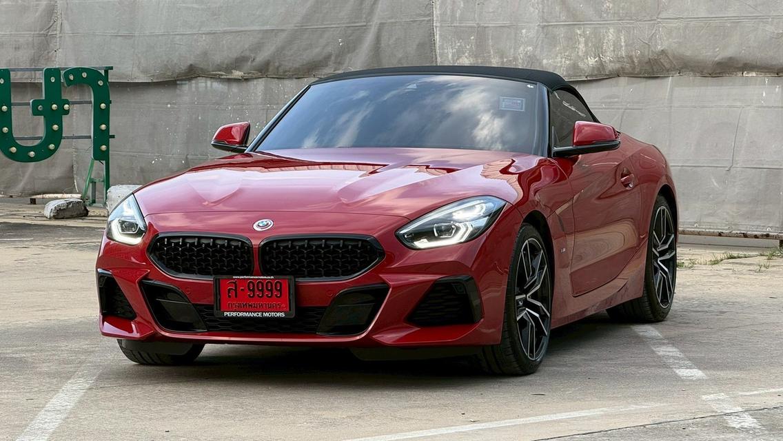 BMW Z4 sDrive30i M Sport ปี2022 สีแดง