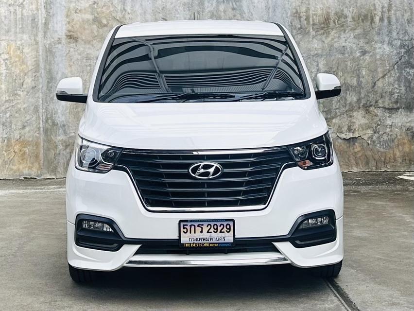 2022 Hyundai H-1 Elite NS (11ที่นั่ง) 90,000 km. โทร.0922639576 เอ๋  15