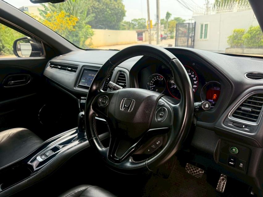 รหัสรถ AVA593 ⭐️ HONDA HRV 1.8 RS Top สุด ปี 2019 รูปที่ 6