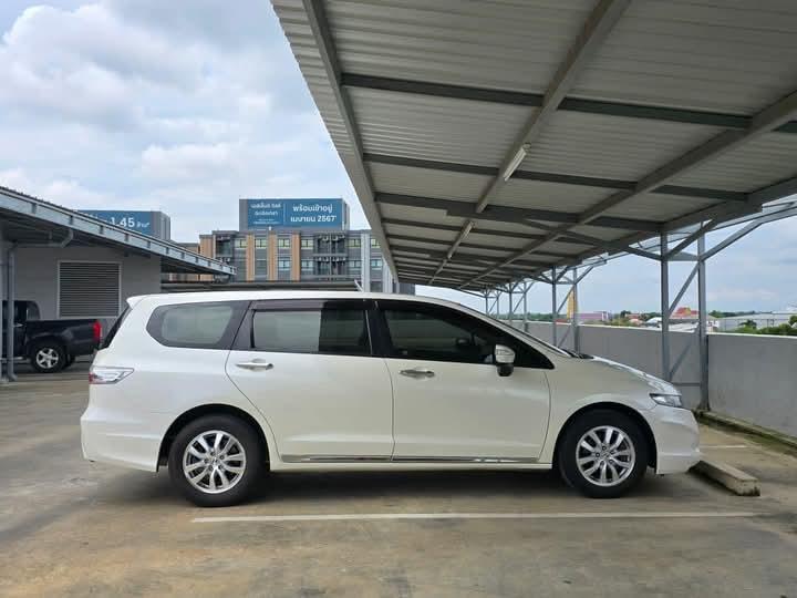 ปล่อยขายด่วน Honda Odyssey 3