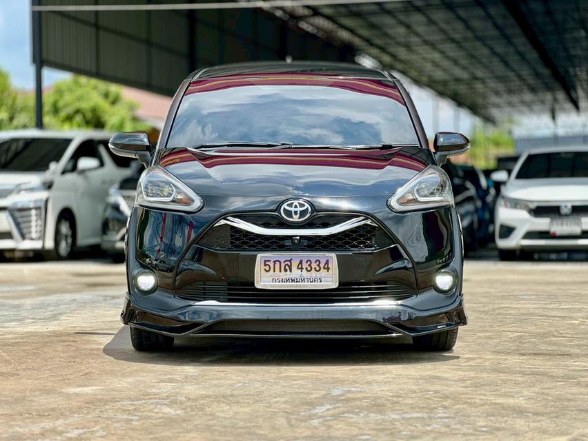 ปี 2020 TOYOTA SIENTA, 1.5 V โฉม ปี16-ปัจจุบันสีดำ เกียร์ออโต้ เครื่องเบนซิน มือเดียวป้ายแดง 4